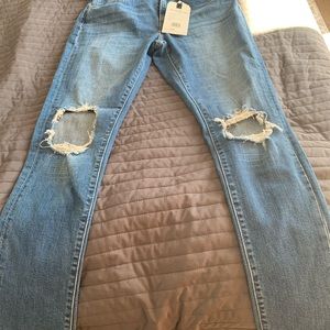 Levi’s 722 Sculpt Skinny Jeans